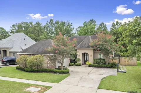 Exterior - 33868 Natures Way, Walker, LA 70785 photo 5 of 8