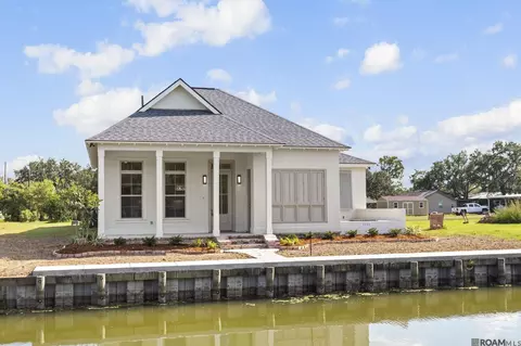 116 Pier 19 Dr, Pierre Part, LA 70339