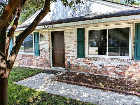 11591 Auburn Dr, Baton Rouge, LA 70816