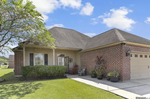 1912 S Brook Haven Ave, Gonzales, LA 70737