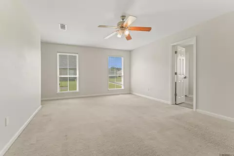 Bedroom - 40406 Fitzgerald Dr, Darrow, LA 70725 photo 2 of 4