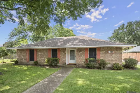 2916 Cavalier Dr, Baton Rouge, LA 70816