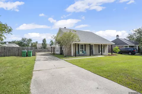 Exterior - 13611 S Trace Dr, Walker, LA 70785 photo 1 of 3