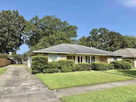 4634 Doral Dr, Baton Rouge, LA 70816