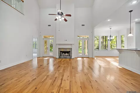 Living - 29960 W Bates Rd, Hammond, LA 70403 photo 1 of 4