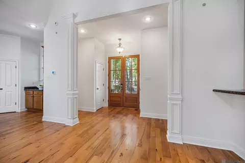 Entry Way - 29960 W Bates Rd, Hammond, LA 70403 photo 1 of 1