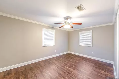 702 Eagle Dr, Houma, LA 70364 photo 9