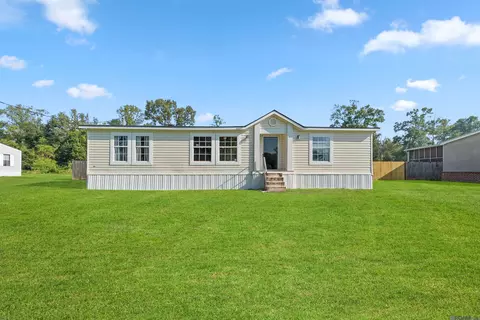 41330 Smithhart Rd, Prairieville, LA 70769