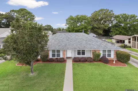 6424 Celestial Dr, Baton Rouge, LA 70817