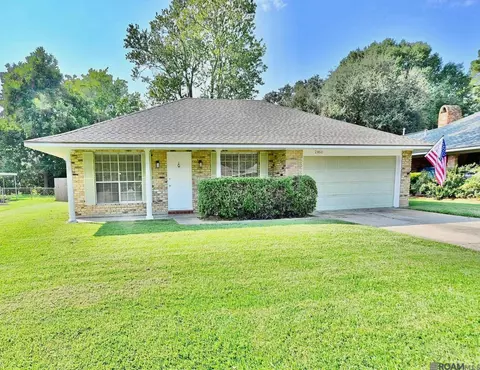 2860 Donald Dr, Baton Rouge, LA 70809