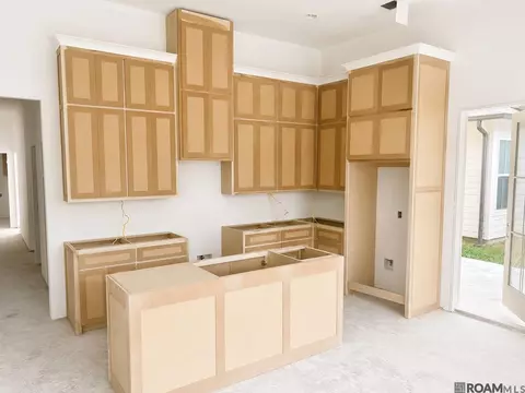 13938 Mullins Way, Baton Rouge, LA 70817
