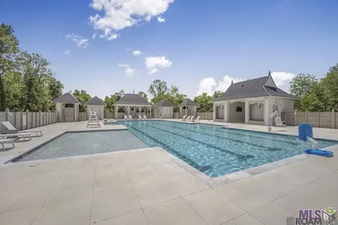 2828 Pointe-marie Dr, Baton Rouge, LA 70820