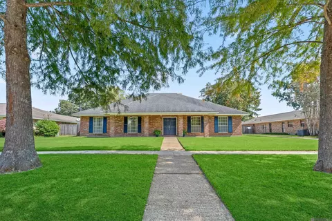 11931 Oakshire Ave, Baton Rouge, LA 70810