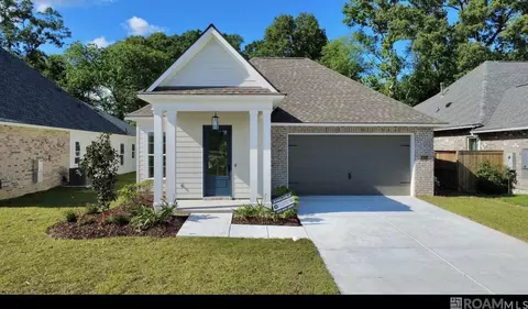 36214 Belle Parc Ave, Geismar, LA 70734