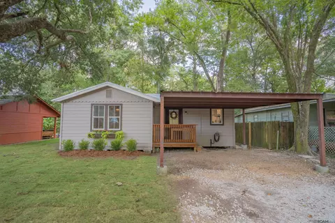 30114 Oak St, Walker, LA 70785 photo 1
