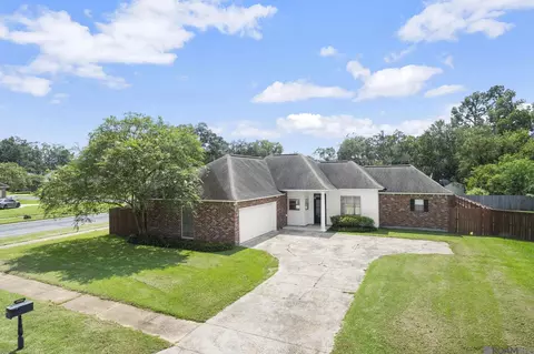 8938 Worthington Estates Ave, Baton Rouge, LA 70810