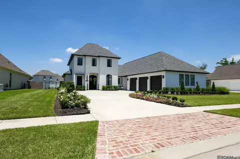 36546 Royal Oak Dr, Prairieville, LA 70769