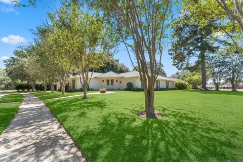 1025 Tara Blvd, Baton Rouge, LA 70806