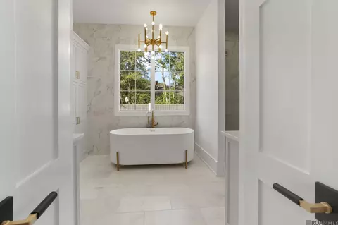 Bath - 154 Magnolia Wood Ave, Baton Rouge, LA 70808 photo 1 of 6