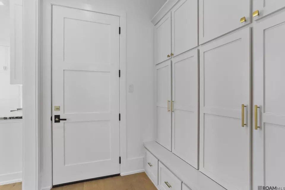 Entry Way - 154 Magnolia Wood Ave, Baton Rouge, LA 70808 photo 3 of 3