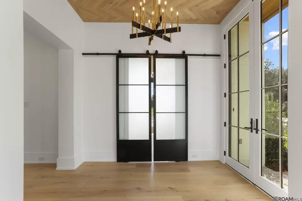 Entry Way - 154 Magnolia Wood Ave, Baton Rouge, LA 70808 photo 1 of 3
