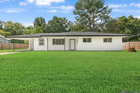 1037 Johnston St, Baker, LA 70714