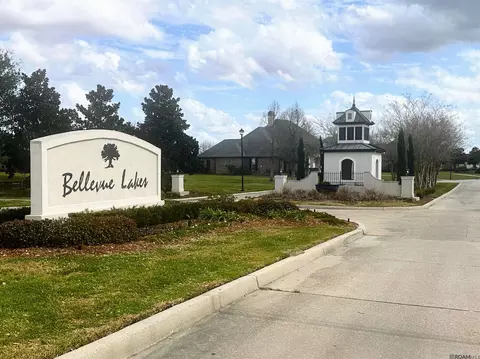 2330 E Bellevue Lakes Dr, Paulina, LA 70763