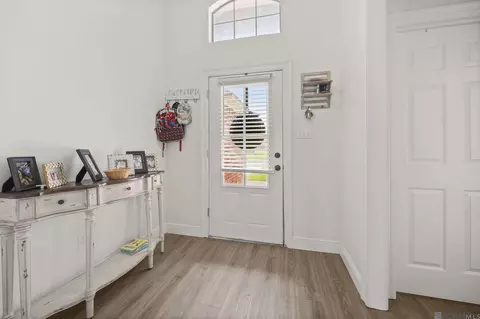 Entry Way - 37040 Rivergate Ave, Geismar, LA 70734 photo 1 of 1