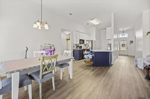 Dining - 37040 Rivergate Ave, Geismar, LA 70734 photo 1 of 2
