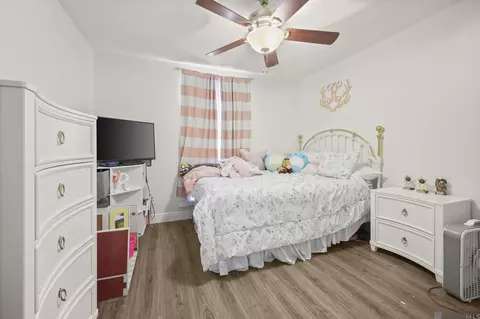 Bedroom - 37040 Rivergate Ave, Geismar, LA 70734 photo 2 of 3