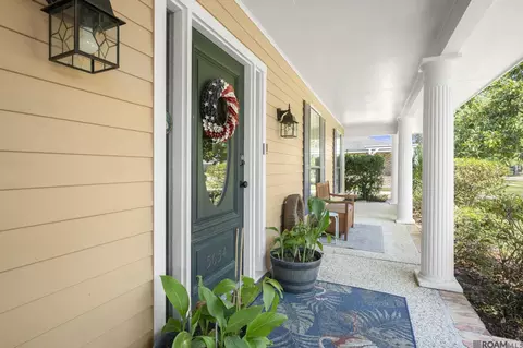 5654 Vicksburg Dr, Baton Rouge, LA 70817