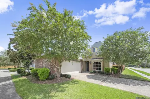 5235 Lone Pine Ln, Baton Rouge, LA 70809