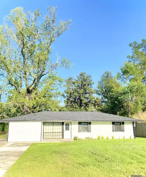 864 Harvey Dr, Baton Rouge, LA 70815