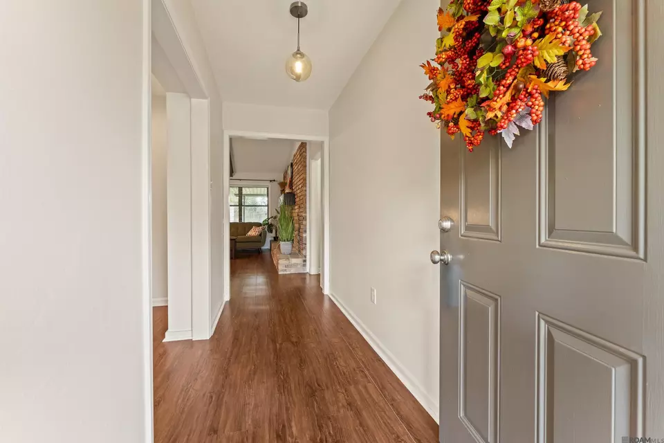 Entry Way - 15132 Seven Pines Ave, Baton Rouge, LA 70817 photo 1 of 1