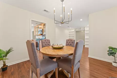 Dining - 15132 Seven Pines Ave, Baton Rouge, LA 70817 photo 1 of 1
