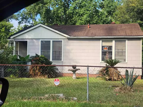 6343 Beechwood Dr, Baton Rouge, LA 70805