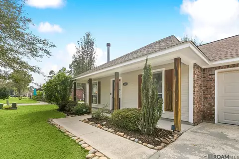 34403 Woodland Trail Ave, Denham Springs, LA 70706