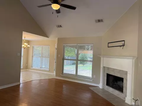 Living - 21101 Saint Ann St, Covington, LA 70435 photo 1 of 1