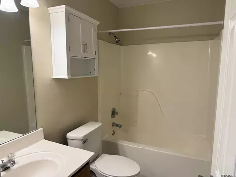 Bath - 21101 Saint Ann St, Covington, LA 70435 photo 1 of 2