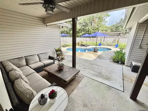 Exterior - 12431 Three Lakes Dr, Walker, LA 70785 photo 3 of 8