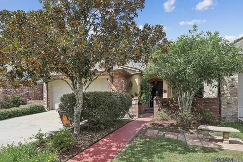 2445 Sherry St, Denham Springs, LA 70726