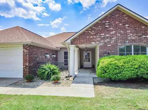 8850 Beauvoir, Denham Springs, LA 70706