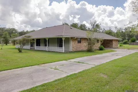Exterior - 14676 Picou Rd, Maurepas, LA 70449 photo 7 of 8