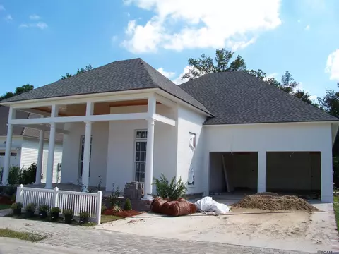 2730 Pointe-marie Dr, Baton Rouge, LA 70820