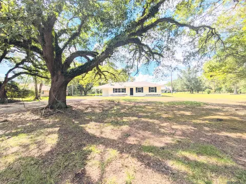 49143 Chapel Rd, Tickfaw, LA 70466