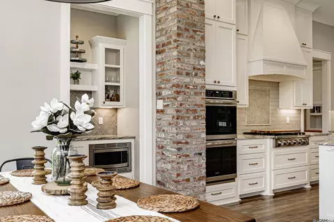 Dining - 4567 Hidden Pointe Dr, Jackson, LA 70748 photo 1 of 3