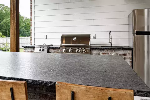 Kitchen - 4567 Hidden Pointe Dr, Jackson, LA 70748 photo 1 of 5