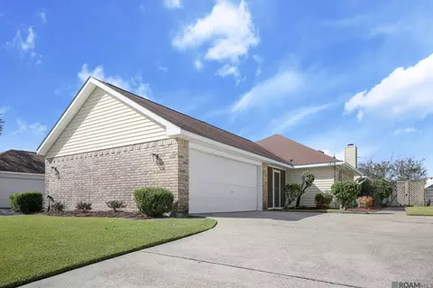 1810 W Fairview Dr, Baton Rouge, LA 70816