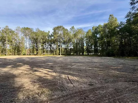 11 Louisiana 16, Denham Springs, LA 70706