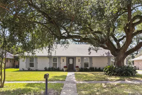 8848 Norfolk Dr, Baton Rouge, LA 70809